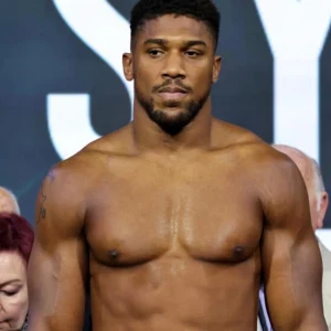 Britain’s Joshua sets date for Franklin bout