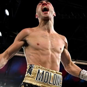 Aussie Moloney wins world crown while Alimkhanuly keeps title