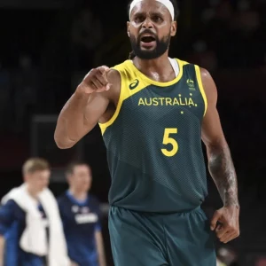 Mills, Ingles headline NBA-heavy Australian squad for Olympics